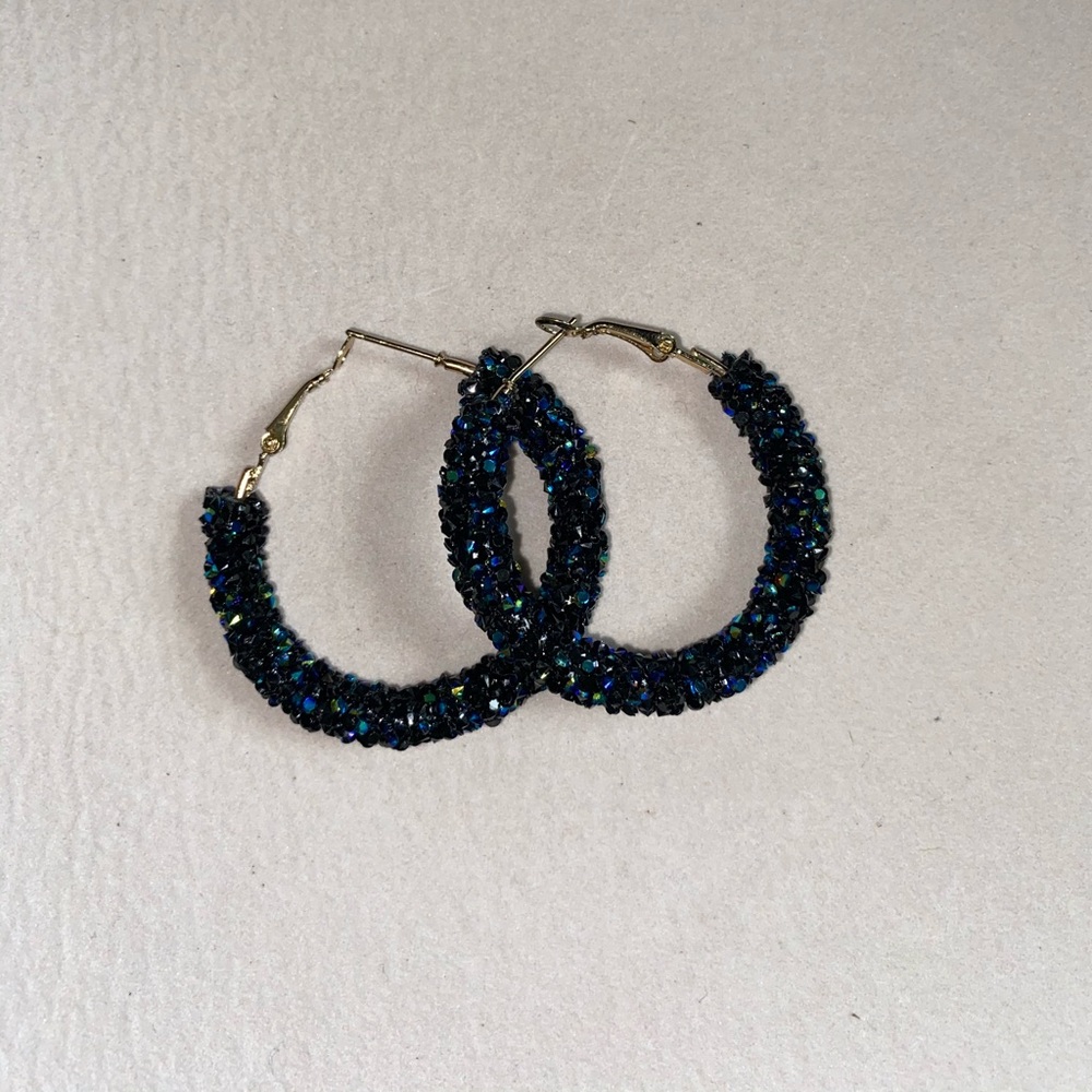 Shiny crystal hoop earrings
